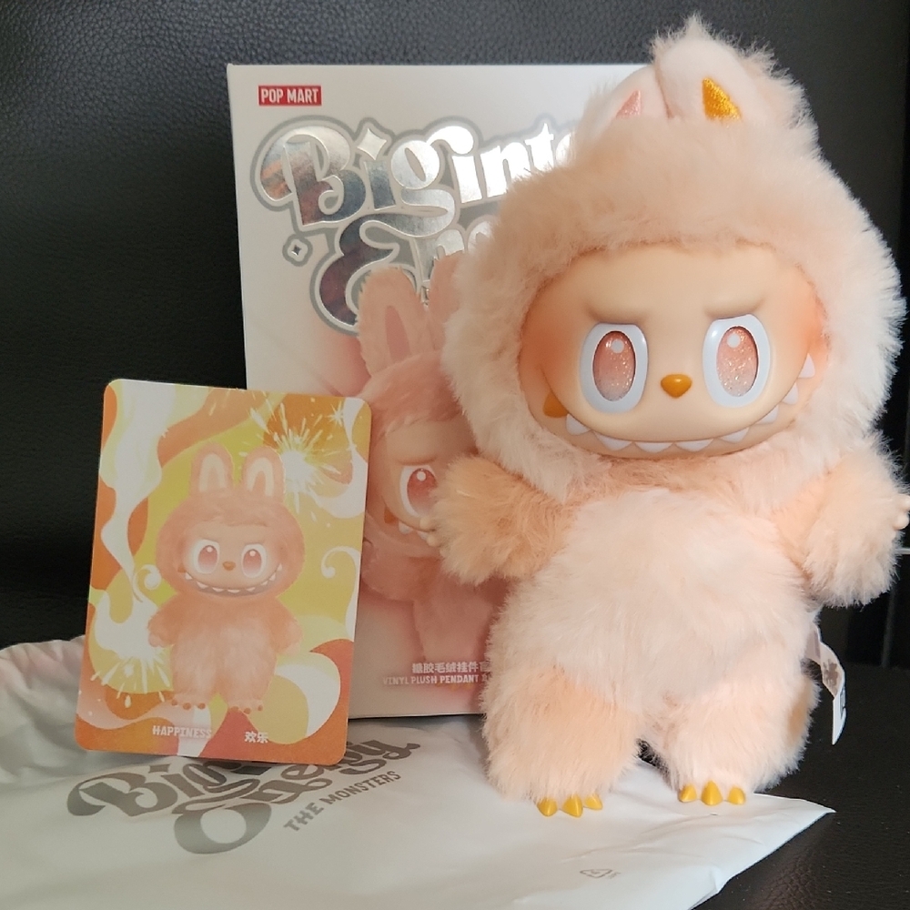 Labubu HAPPINESS - POPMART BIG INTO ENERGY Plush Pendant